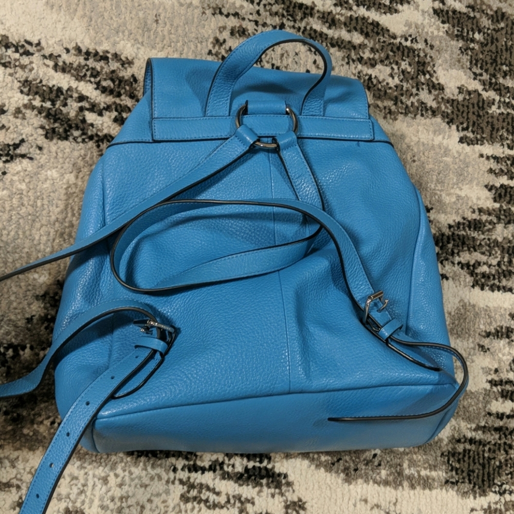 Coach backpack - Picture 2 of 4